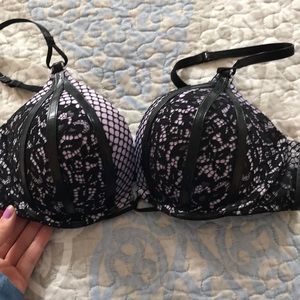 NWOT VS Push-up Bra